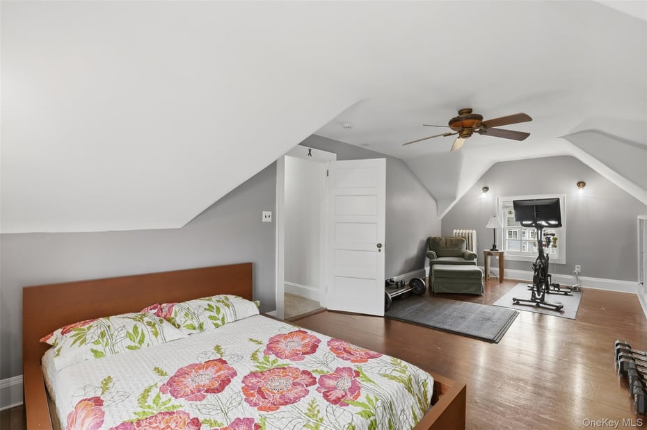 12 Little John Place Photo 29