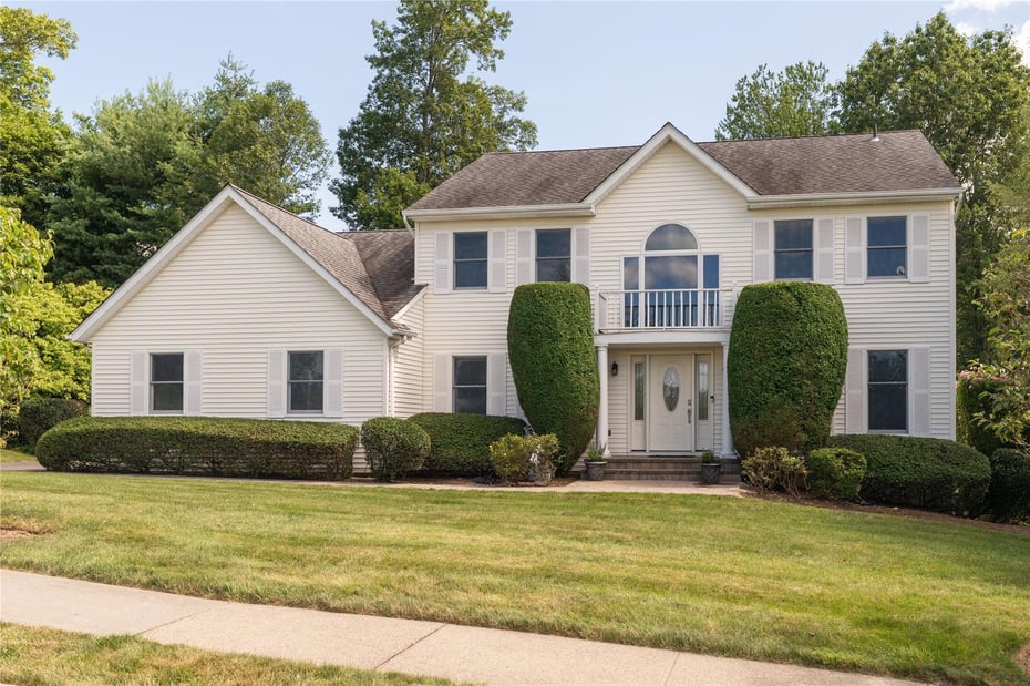 18 Blue Heron Road Photo 2