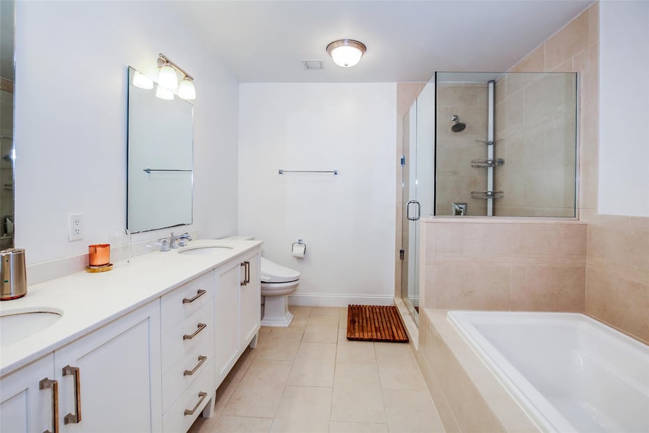 10 Byron Place  #309 Photo 18
