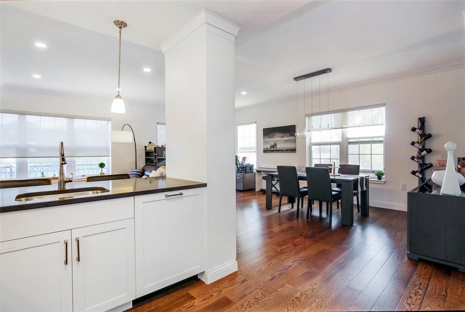 10 Byron Place  #309 Photo 6