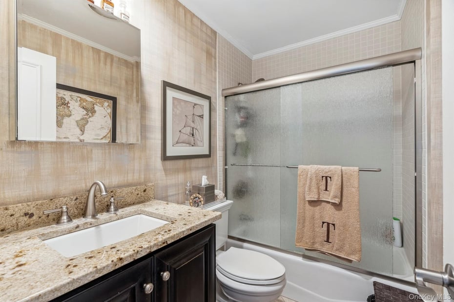 207 Devries Court Photo 27