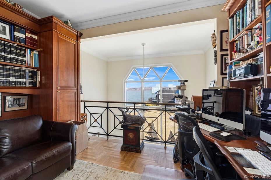 207 Devries Court Photo 26