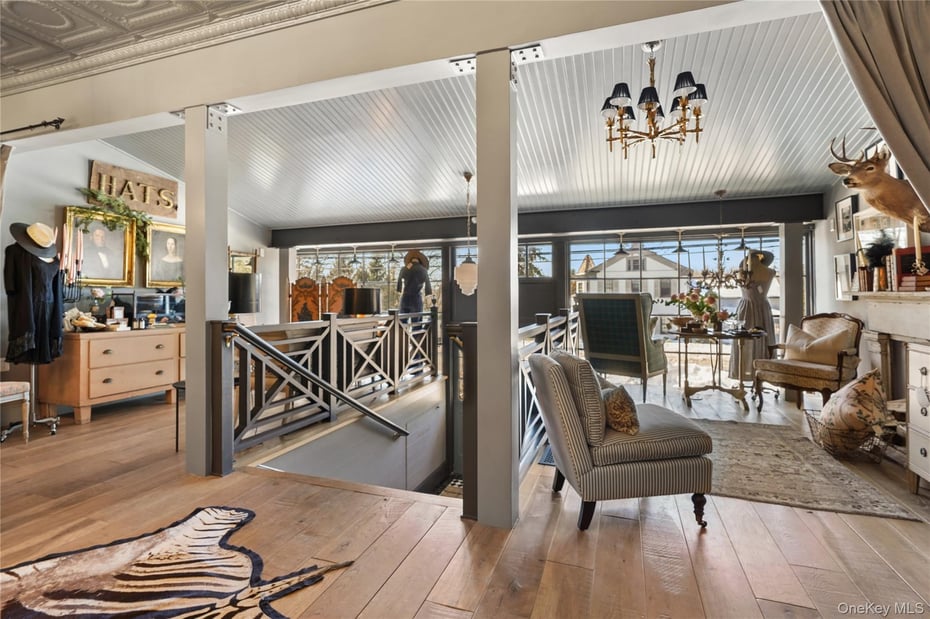 259 Westchester Avenue Photo 6