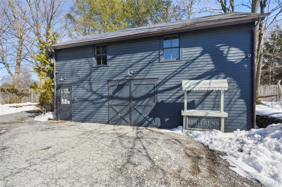 259 Westchester Avenue Photo 35