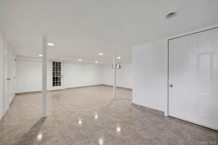 156 Park Drive Photo 28