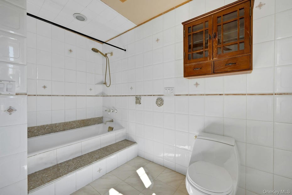 156 Park Drive Photo 23