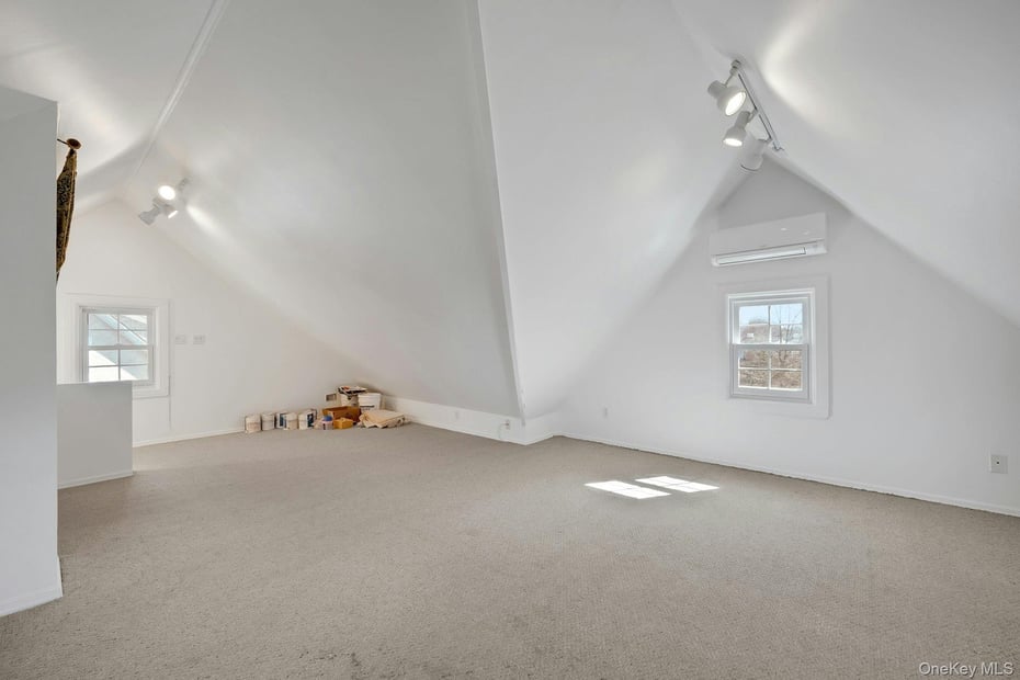 156 Park Drive Photo 26