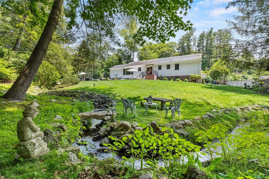 70 Goldens Bridge Road Photo 33