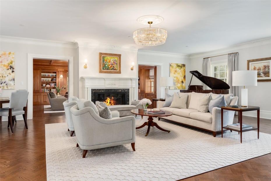 19 Hilltop Place Photo 6