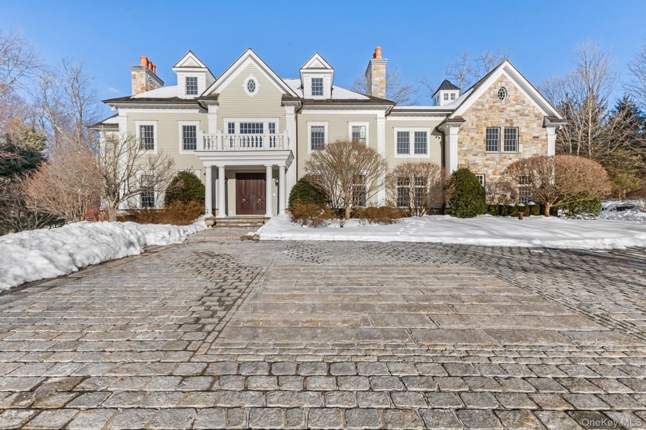 12 Gifford Lake Drive Photo 3