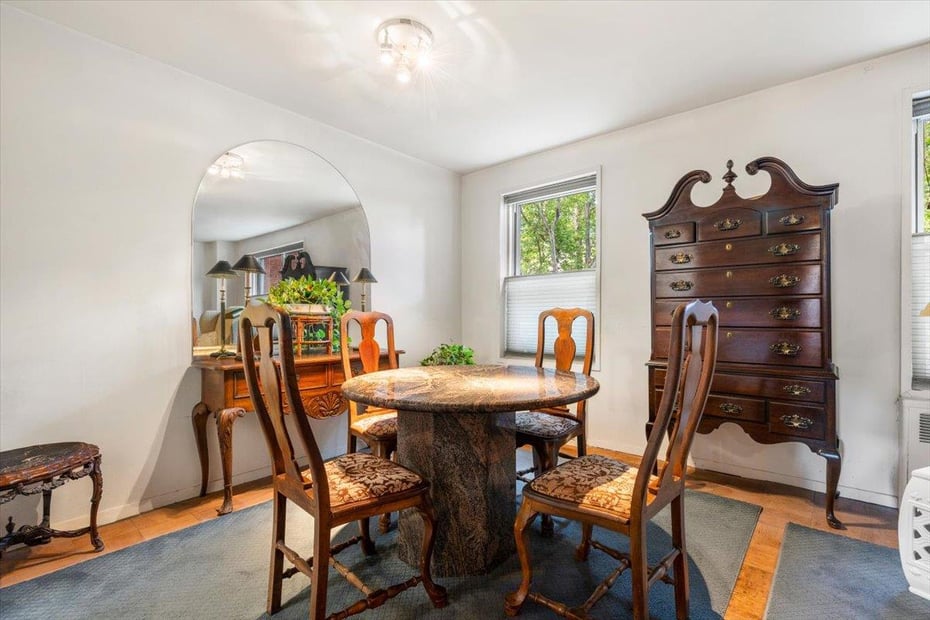 177 E Hartsdale Avenue  #2Y Photo 8