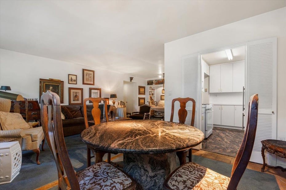 177 E Hartsdale Avenue  #2Y Photo 11