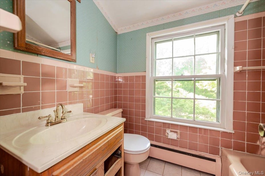 44 Emery Street Photo 17
