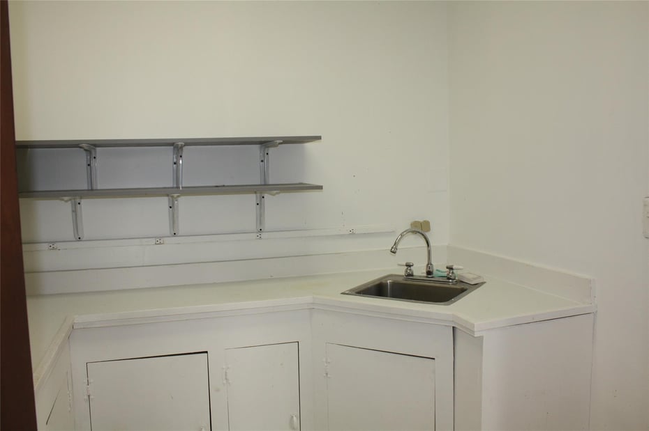 123 Pike Street  #204 Photo 5
