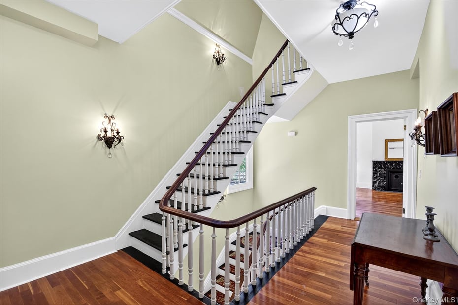 250 Route 100 Photo 26