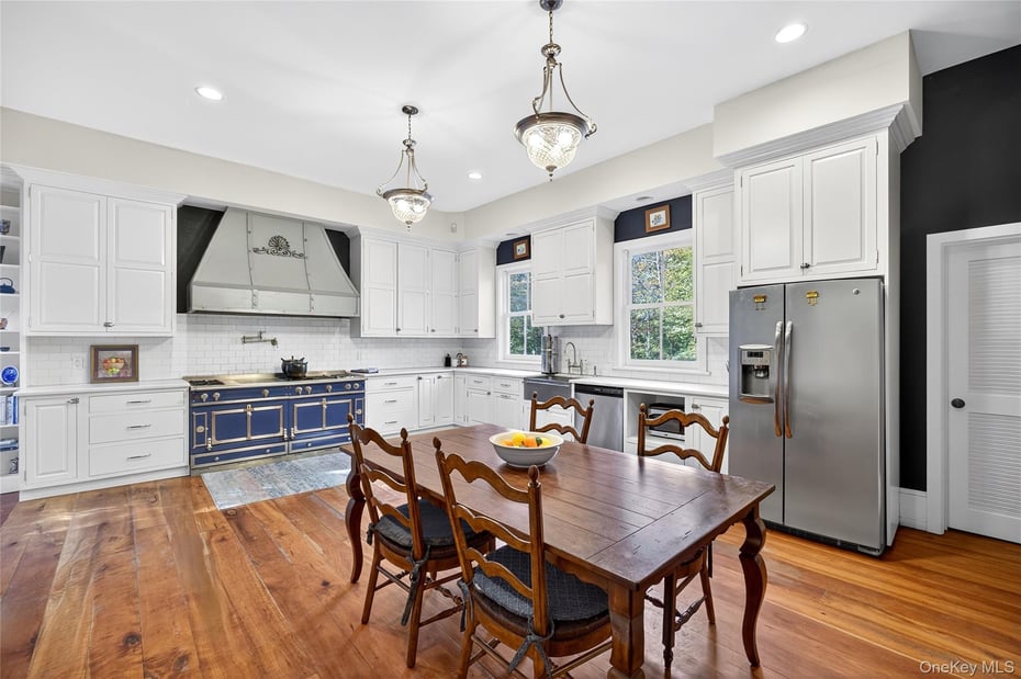 250 Route 100 Photo 14