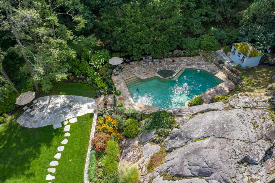 31 Old Briarcliff Road Photo 32