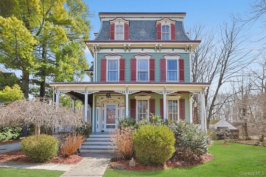 280 Bedford Road Photo 2