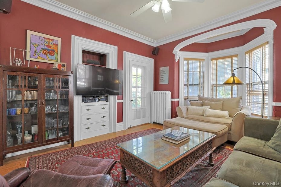 280 Bedford Road Photo 15
