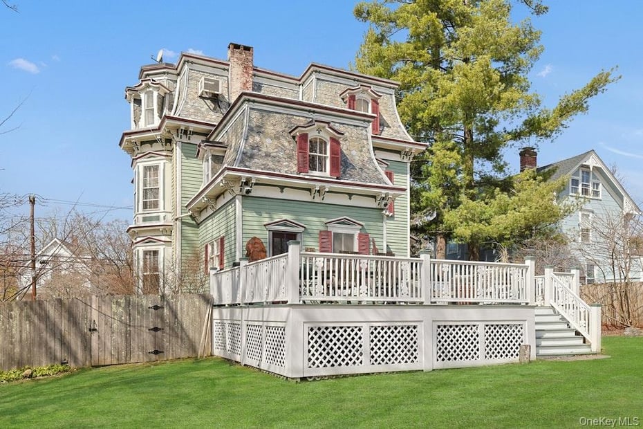 280 Bedford Road Photo 33