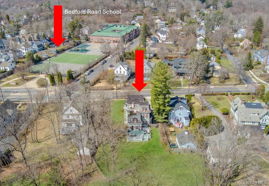 280 Bedford Road Photo 43