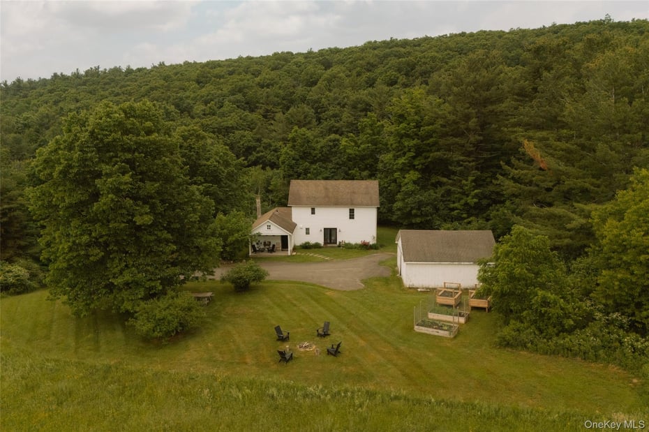 1100 Harlemville Road Photo 25