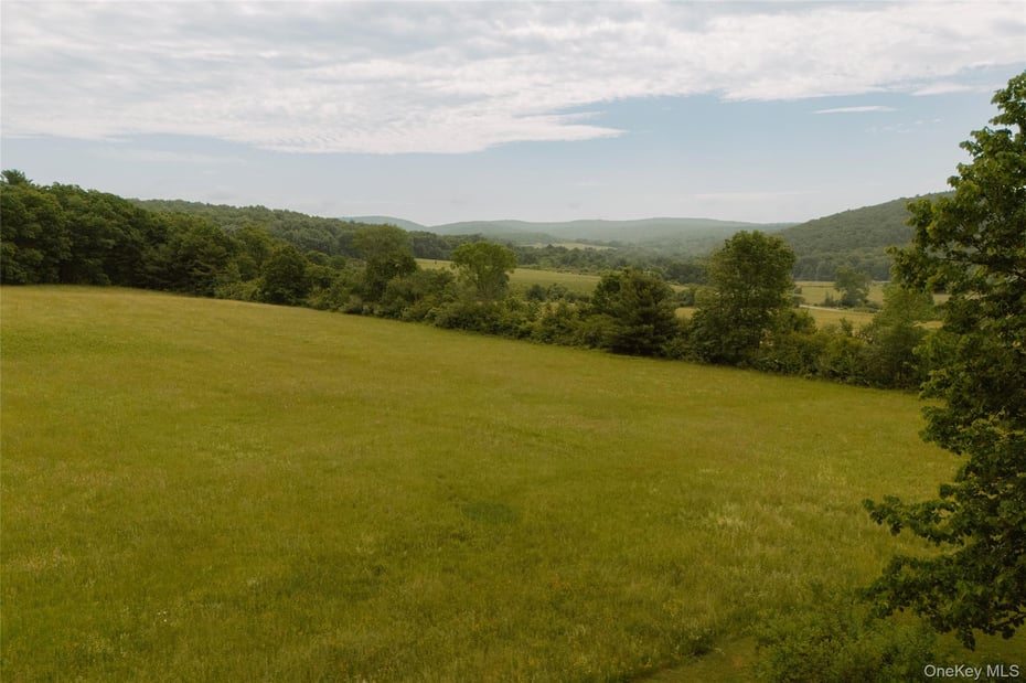 1100 Harlemville Road Photo 26