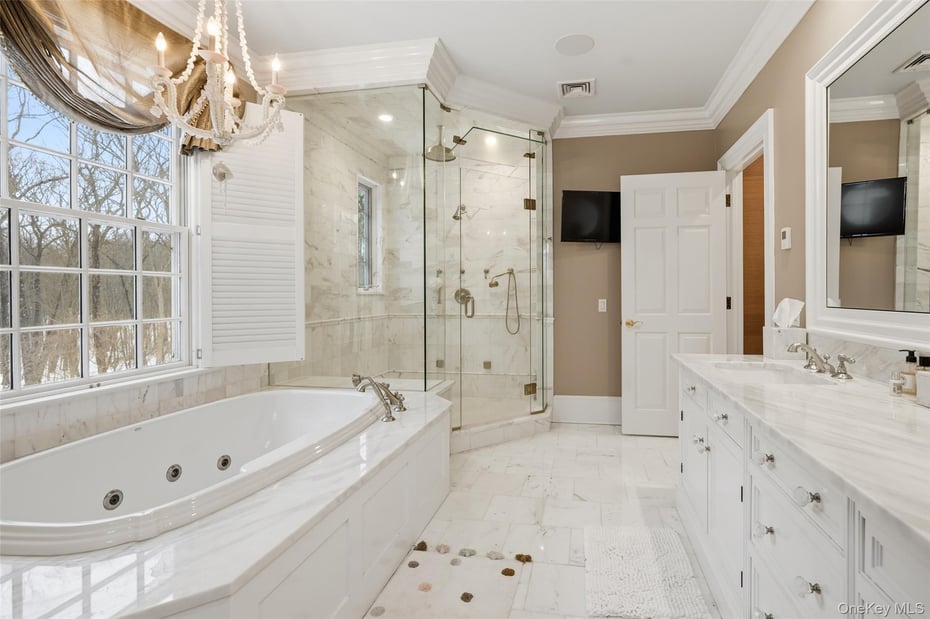 5 Rock Shelter Photo 18