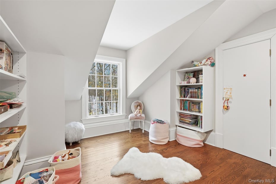 5 Rock Shelter Photo 23