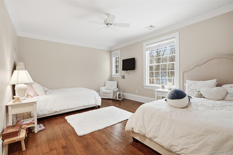 5 Rock Shelter Photo 22