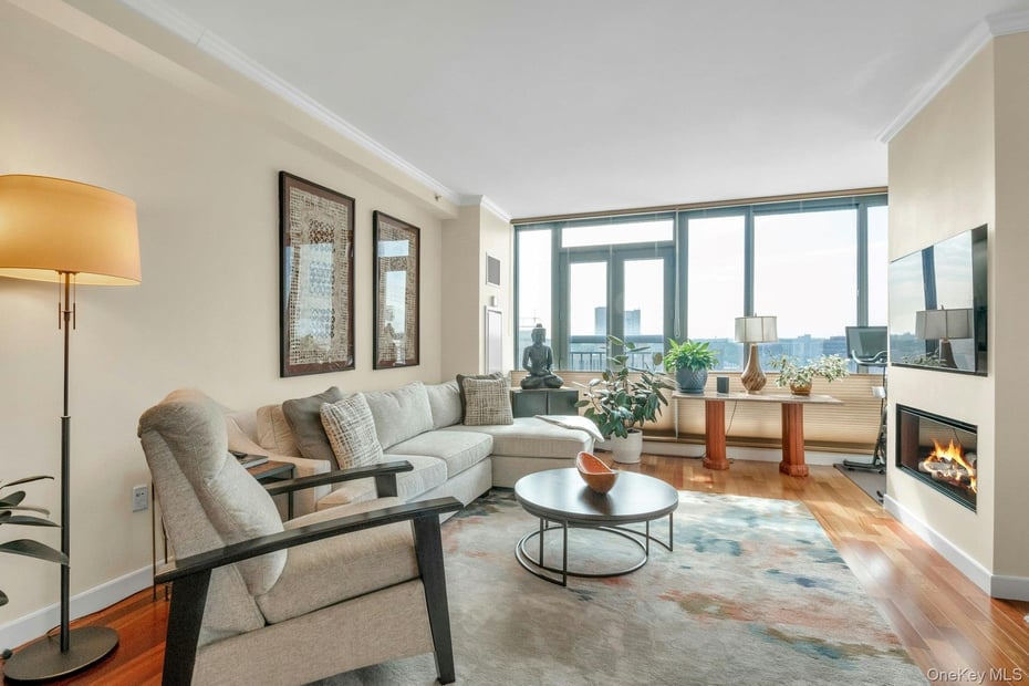 10 City Place  #16D Photo 4