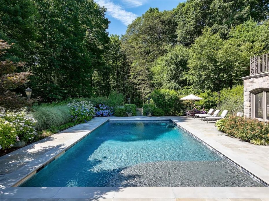 17 Cowdray Park Drive Photo 30