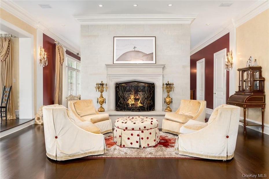 17 Cowdray Park Drive Photo 7