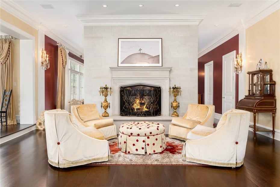 17 Cowdray Park Drive Photo 6