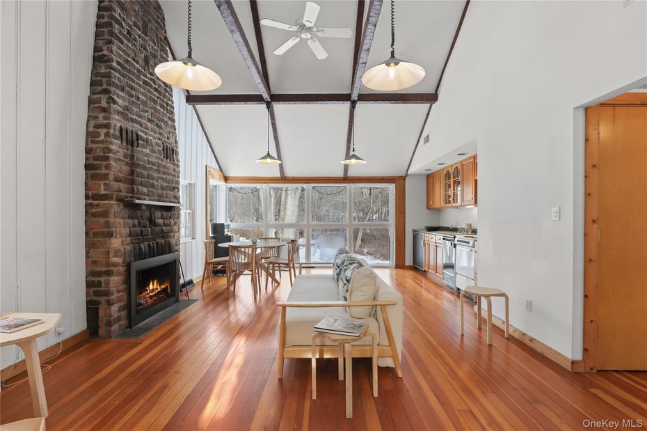 64 Pound Ridge Road Photo 16