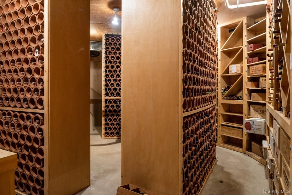 64 Pound Ridge Road Photo 14