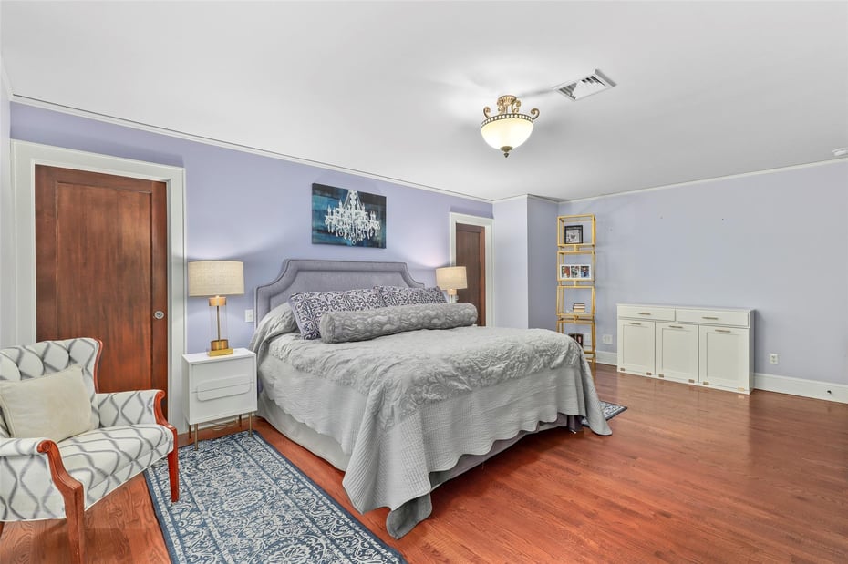 184 Dante Avenue Photo 18