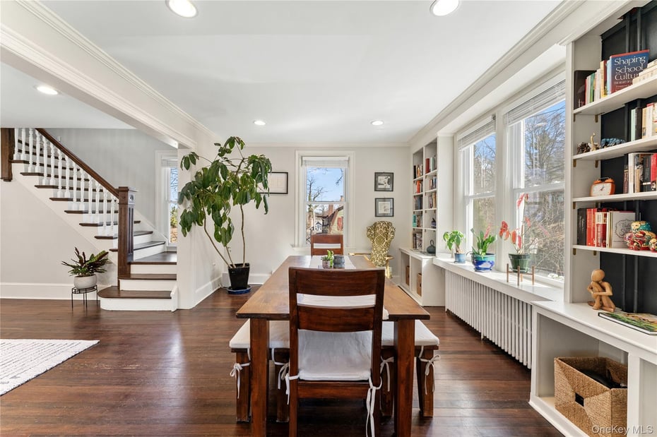 91 Grove Street Photo 4