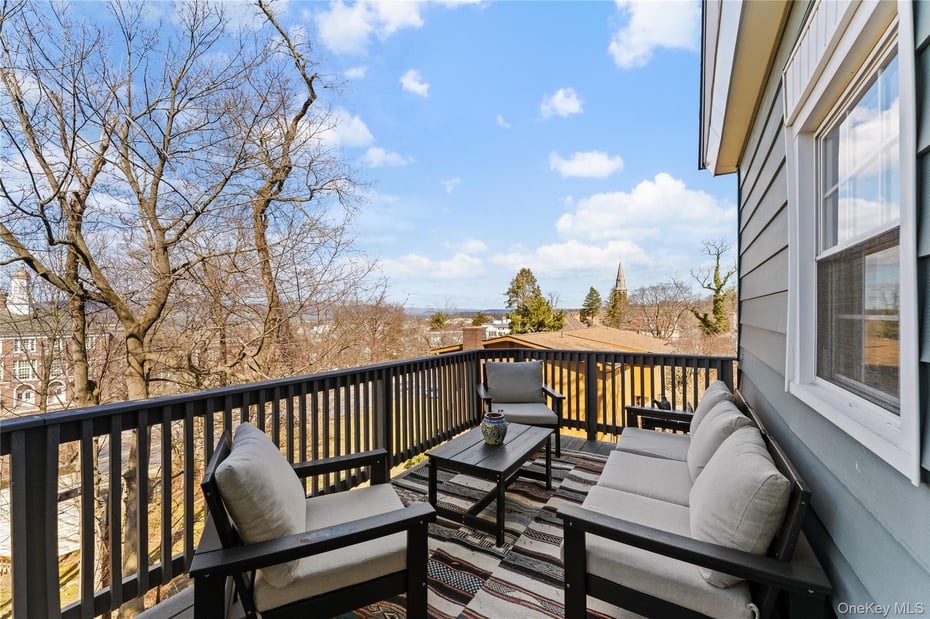 91 Grove Street Photo 20