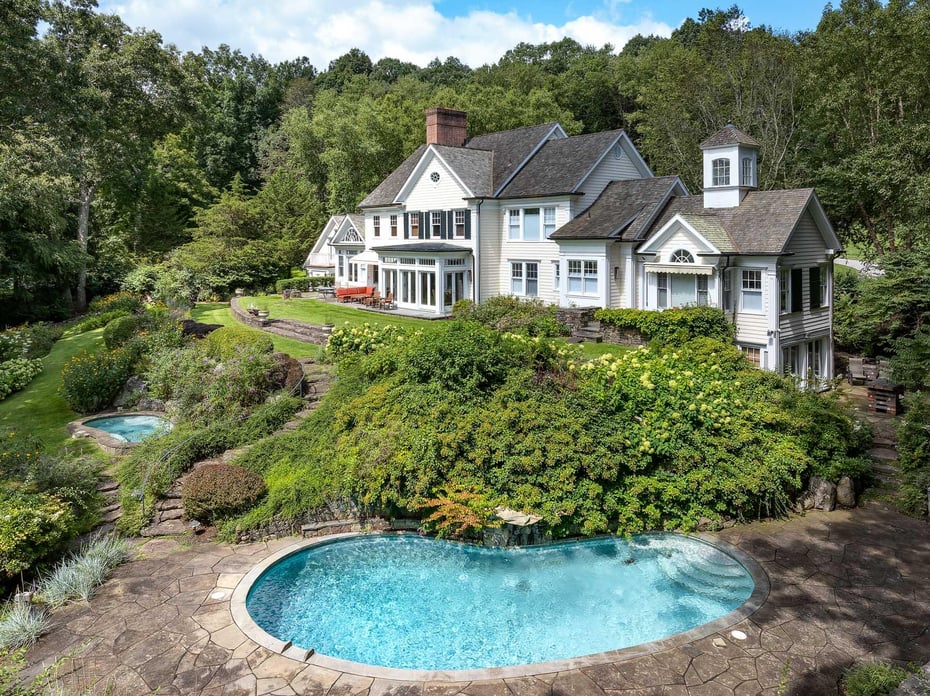 194 Titicus Road Photo 1
