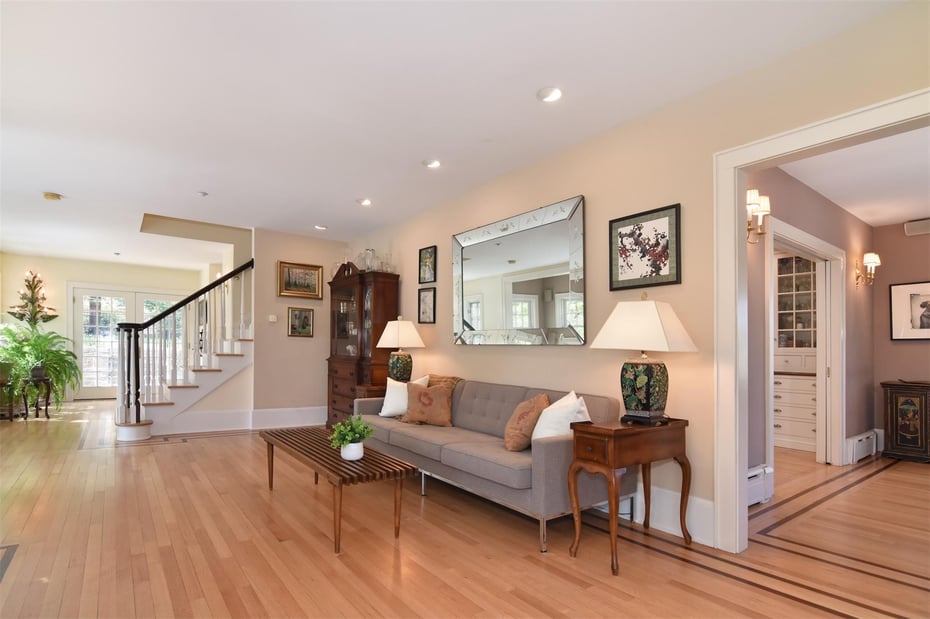 55 Fairmont Avenue Photo 8