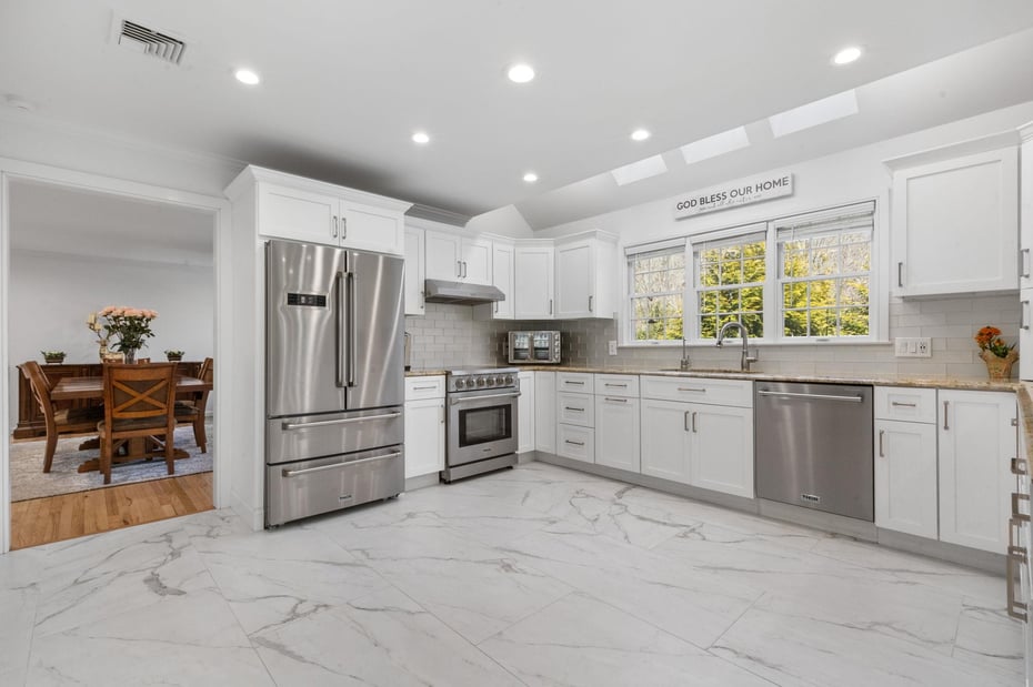 2 Apple Orchard Lane Photo 17