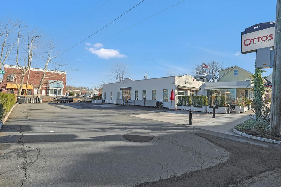 505 Piermont Avenue Photo 2