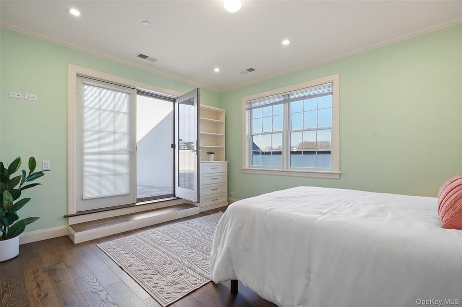 100 Main Street  #PH1 Photo 9