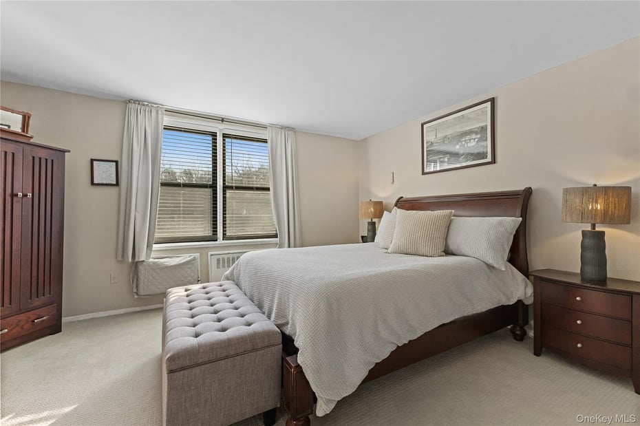 60 Barker Street  #317 Photo 12