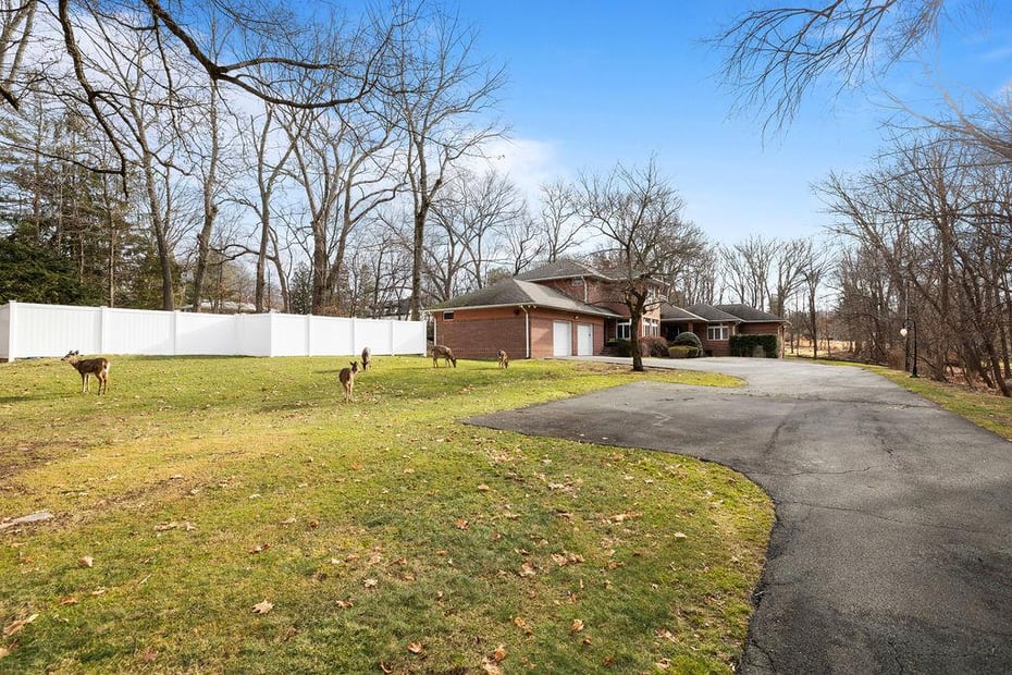 160 Grandview Avenue Photo 6