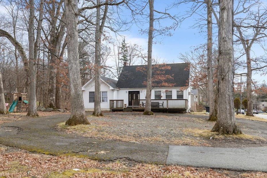160 Grandview Avenue Photo 8