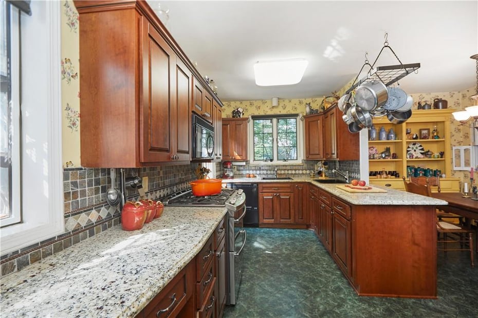 3007 Netherland Avenue Photo 21