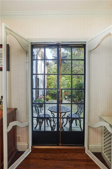 3007 Netherland Avenue Photo 16