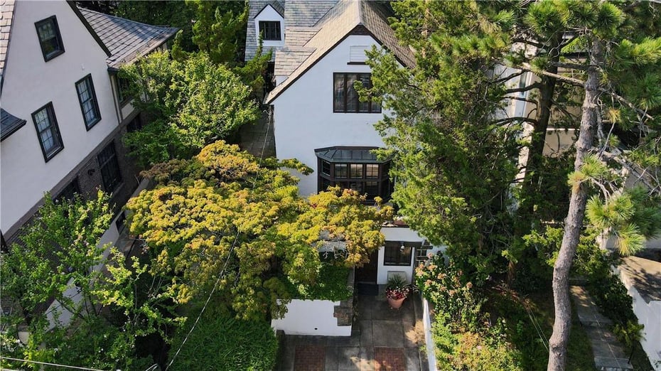 3007 Netherland Avenue Photo 5